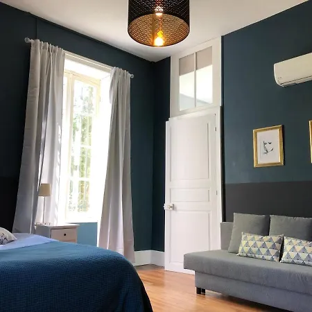 Bed & Breakfast Chateau Des Edelins 3*