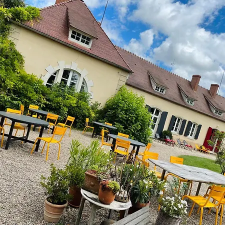 Chateau Des Edelins 3* Bayet