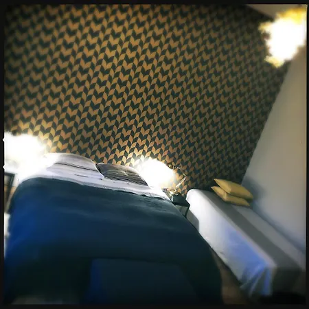 Chateau Des Edelins 3*