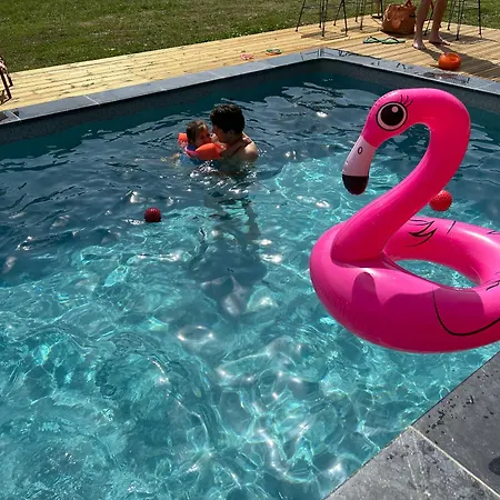 Chateau Des Edelins Bed & Breakfast 3*