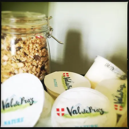 Chateau Des Edelins Bayet