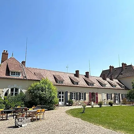Chateau Des Edelins 3*